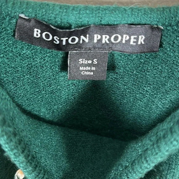 Boston Proper Green Sleeveless Jeweled Top - Picture 3 of 7